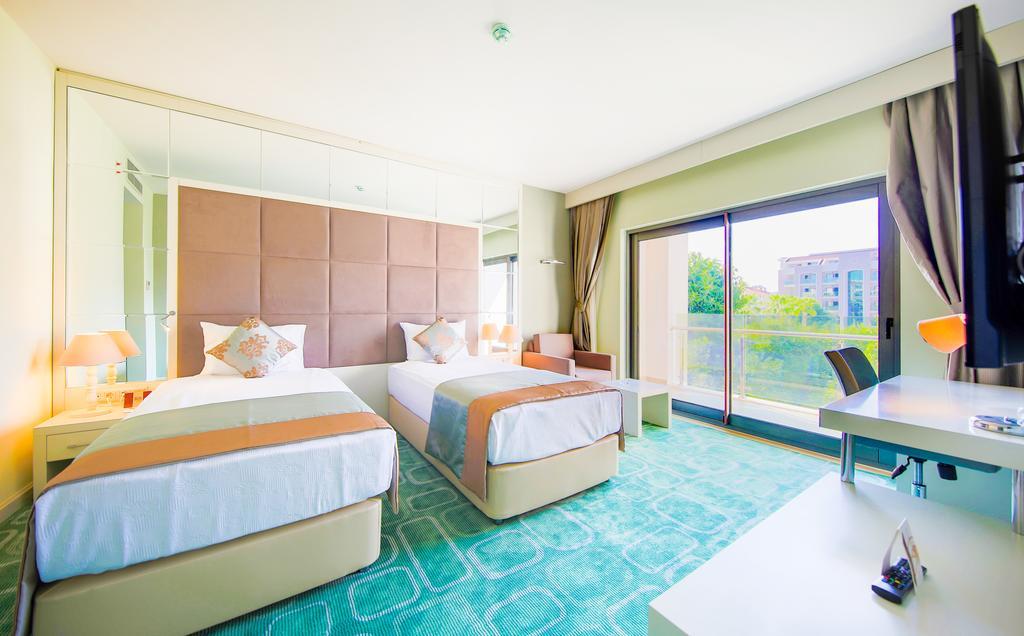 Horus Paradise Resort