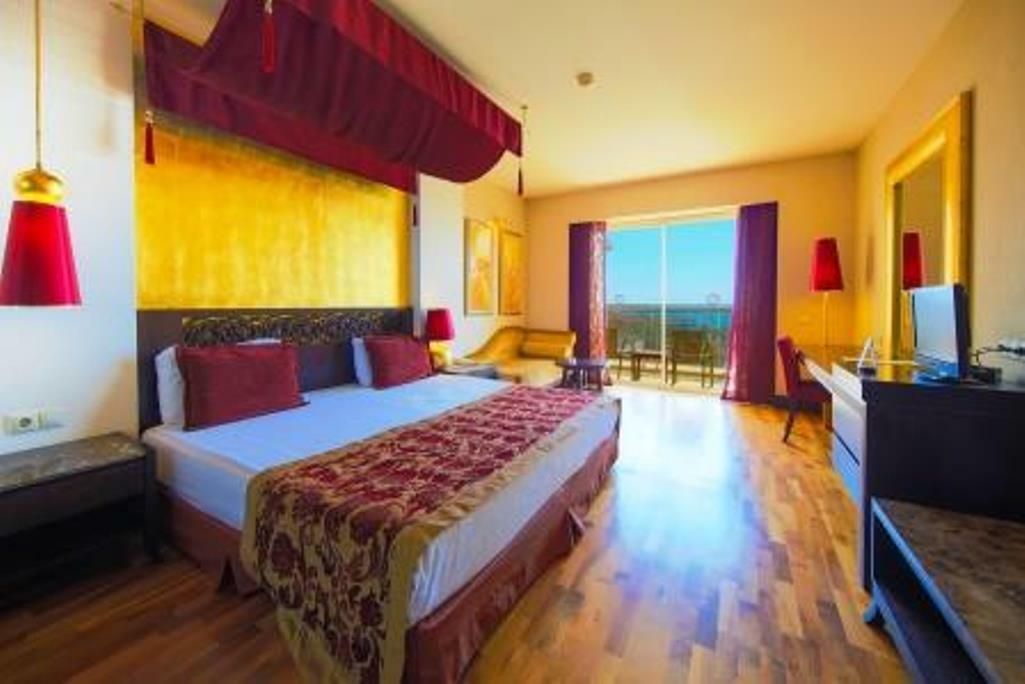 Horus Paradise Resort